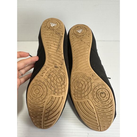 ADIDAS-MEN'S WRESTLING SHOES-BLACK/WHITE-HVC 2- SIZE 13 - Picture 5 of 7